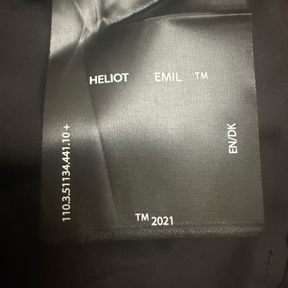 Heliot Emil Black cargo Shorts size 44(waist30) - Picture 11 of 11